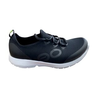 Women's Oofos Sneakers Size 10‎